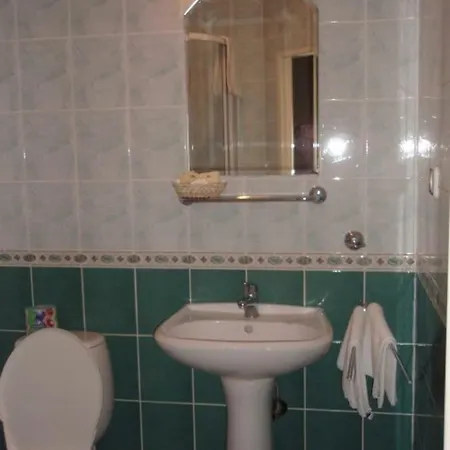 Hotel Guest Centre Štúrovo