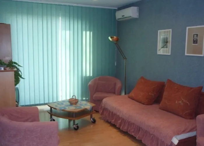 Guest Centre Hotel