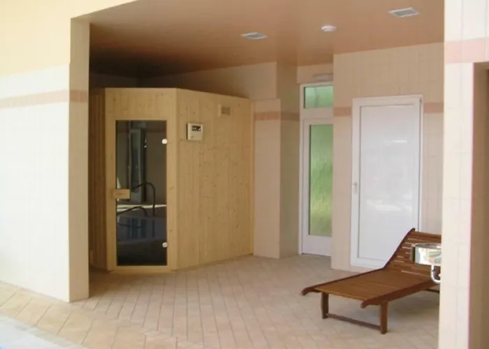 Guest Centre Hotel Štúrovo